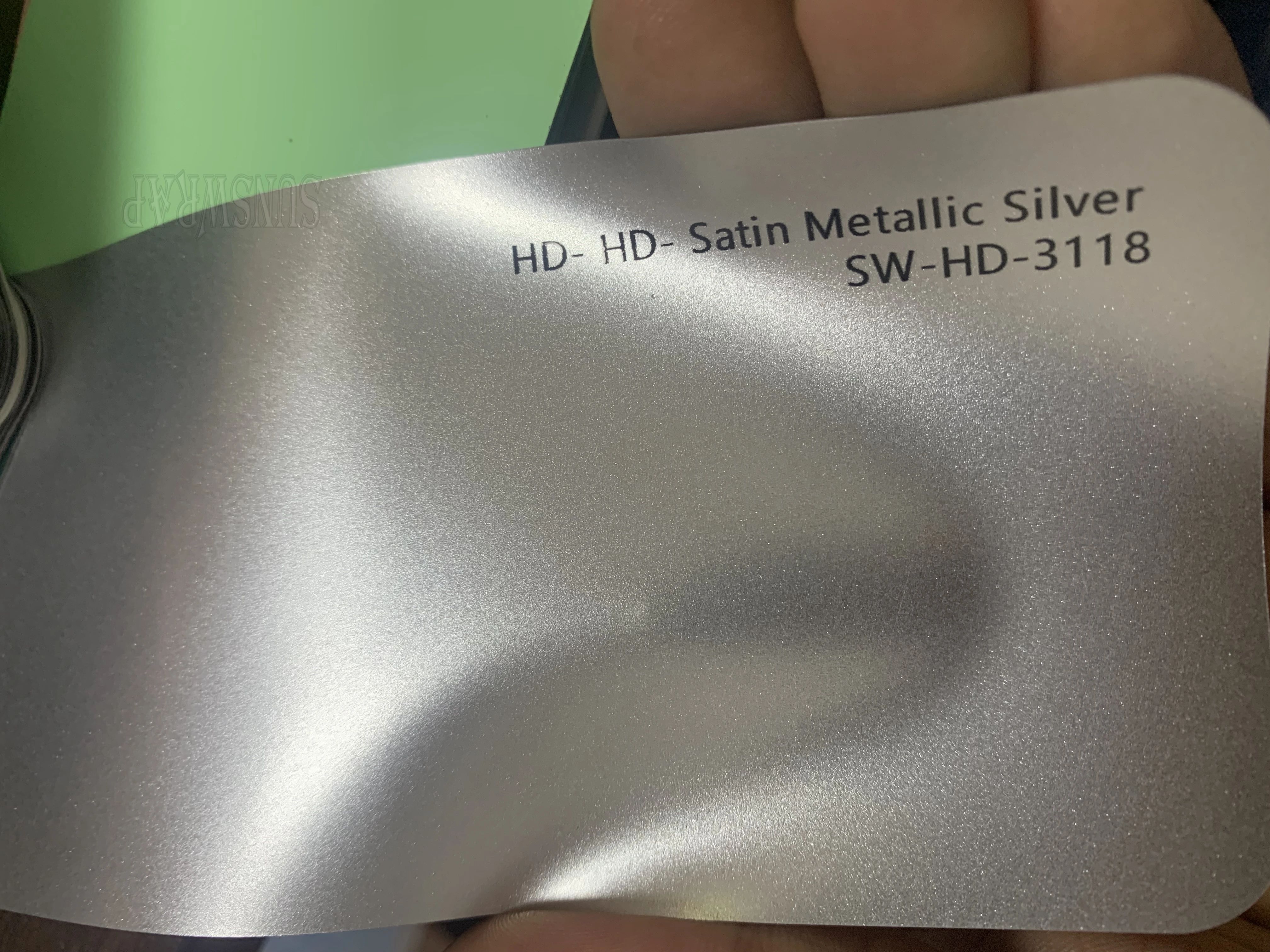 1.52x18m HD Ultra Satin Metall - Console Skin Wrap のレビューと価格